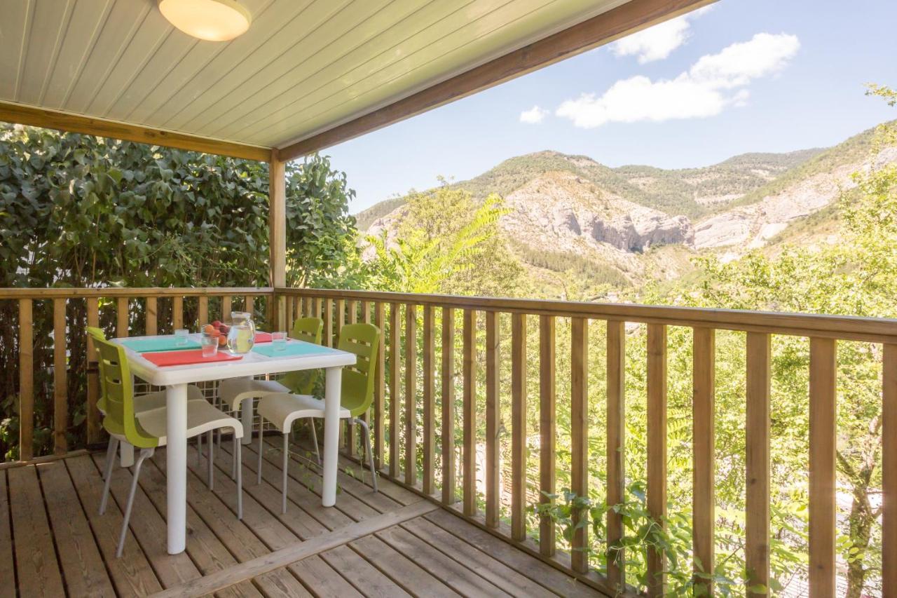 Camping Les Princes D'Orange Otel Orpierre Dış mekan fotoğraf