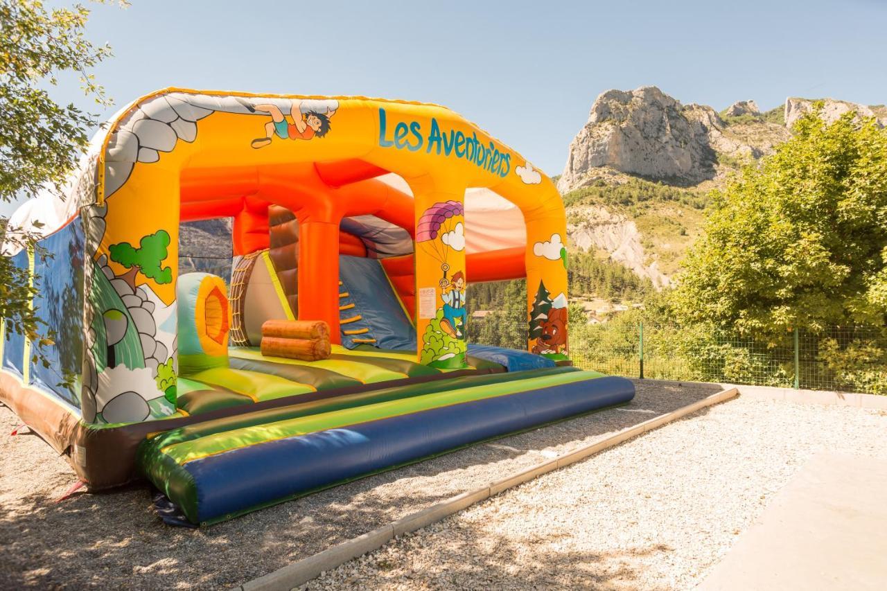 Camping Les Princes D'Orange Otel Orpierre Dış mekan fotoğraf