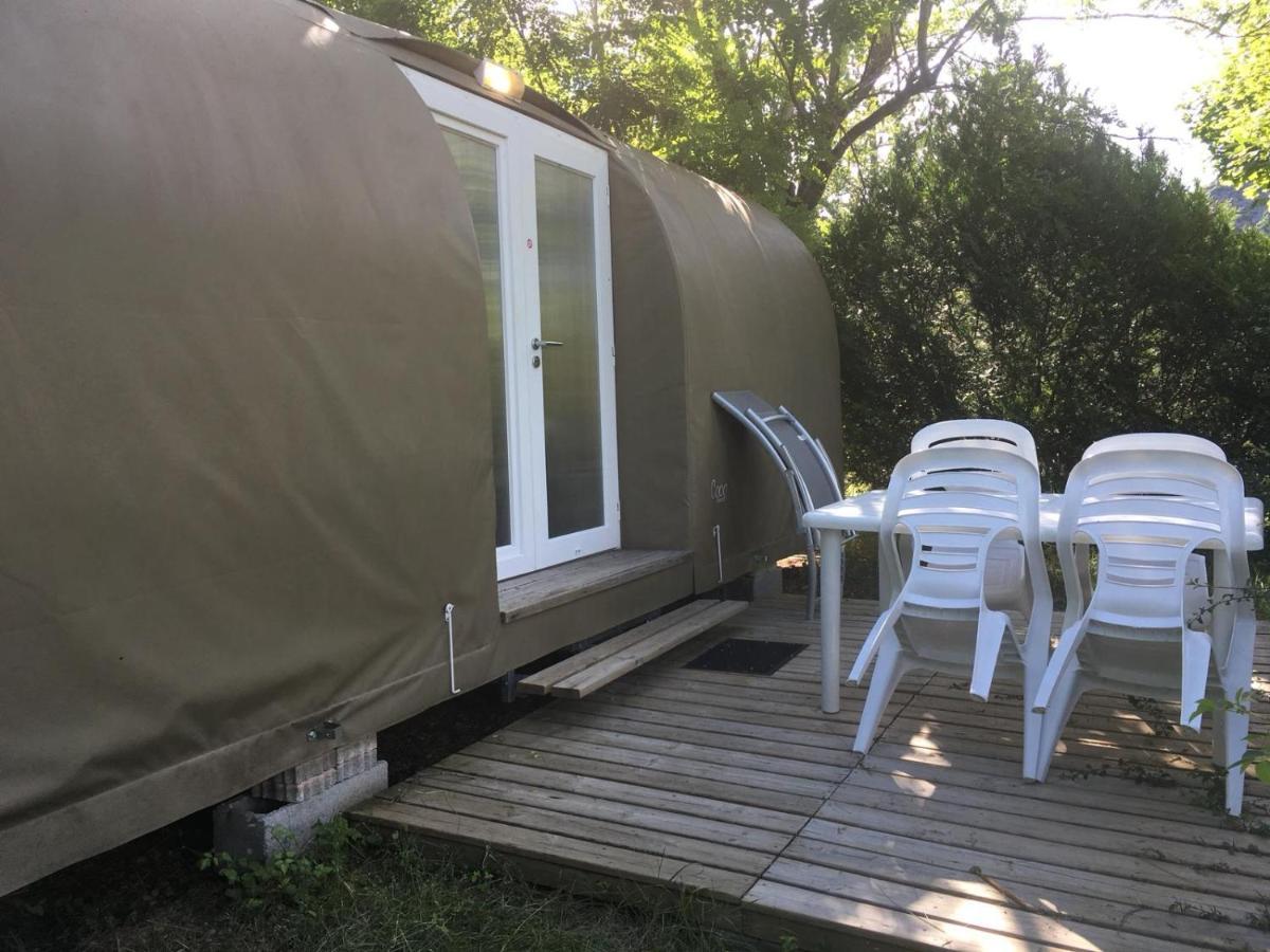 Camping Les Princes D'Orange Otel Orpierre Dış mekan fotoğraf