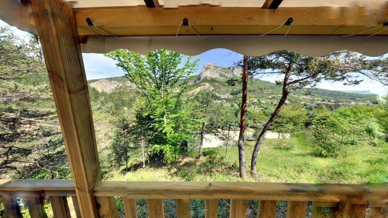 Camping Les Princes D'Orange Otel Orpierre Oda fotoğraf
